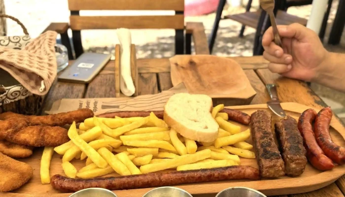 Taverna Morarului -  Deschis Acum - Eftimie Murgu