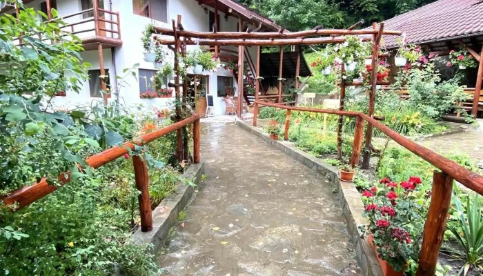 Vila Casoca De La Vizitatori - Dc64 61-72